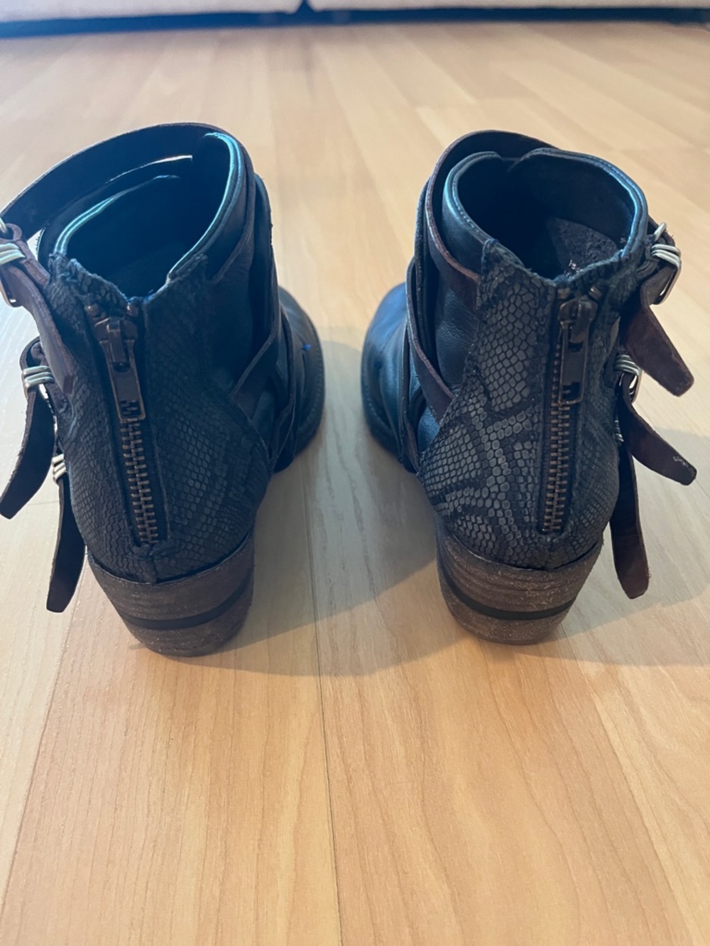 Freebird Mateo women’s ankle boots - Picture 3 of 5